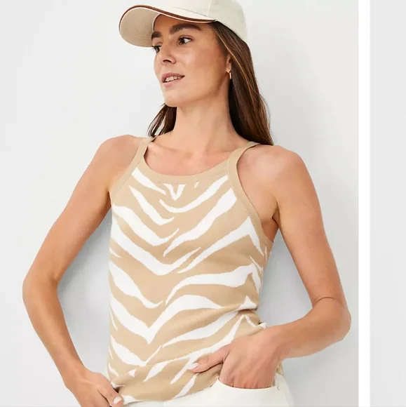 Petite Weekend Zebra Jacquard Sweater Tank Top - Picture 2 of 3